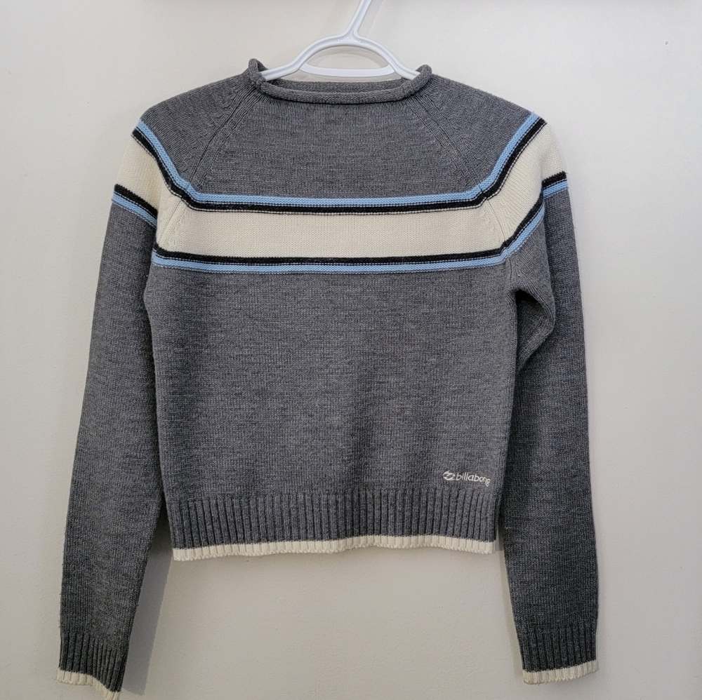Billabong Sweater Size Small